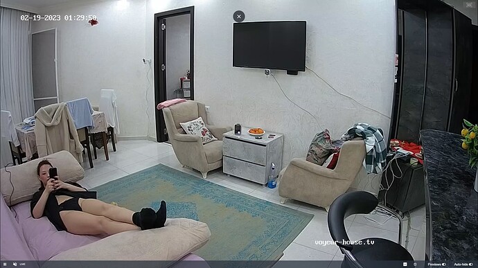 Ashampoo_Snap_samedi 18 février 2023_22h30m24s_031_Danildo & Kamila apartment with reallifecam cameras at Voyeur House TV - Google Chrome