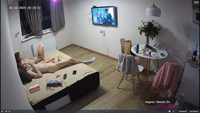 Ashampoo_Snap_mercredi 21 février 2024_18h33m44s_009_Harmony apartment with reallifecam cameras at Voyeur House TV - Google Chrome