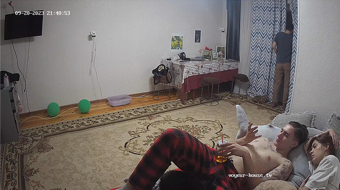 Screenshot 2023-09-20 at 10-49-14 Bedroom camera at Bert & Rissa reallifecam apartment at Voyeur House TV (cam18)